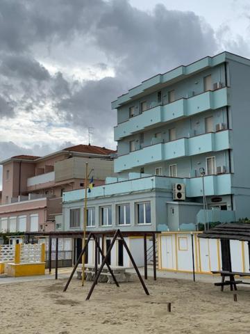 Hotel Acquamarina Viserba Ρίμινι Εξωτερικό φωτογραφία