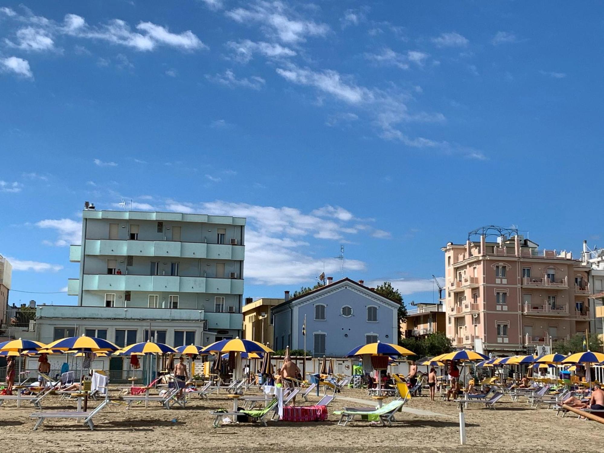 Hotel Acquamarina Viserba Ρίμινι Εξωτερικό φωτογραφία