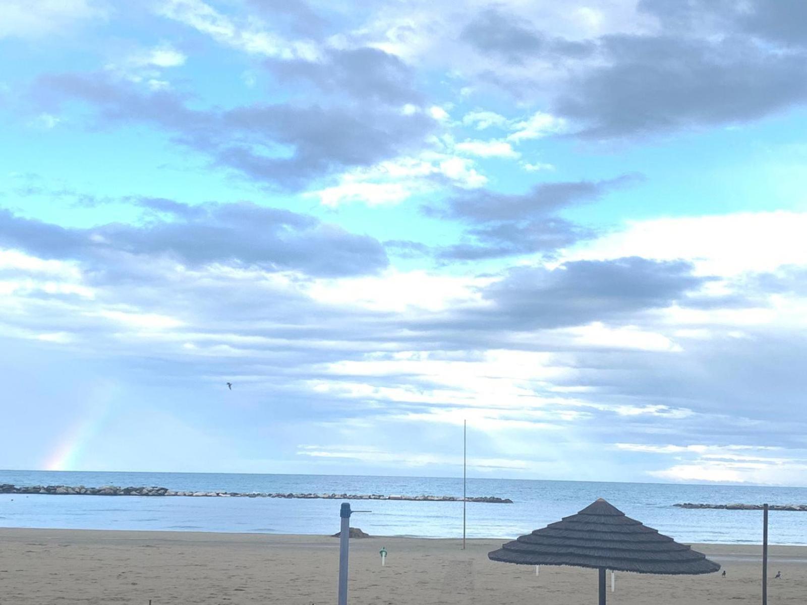 Hotel Acquamarina Viserba Ρίμινι Εξωτερικό φωτογραφία
